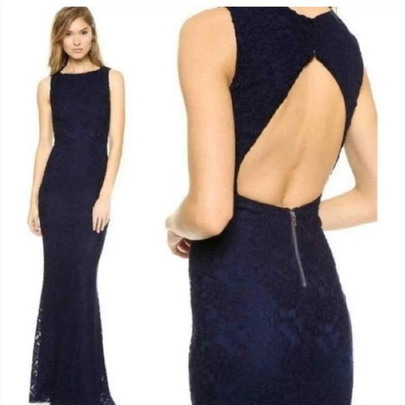 Alice + Olivia Dresses & Skirts - Alice + Olivia Navy/Black Lace Overlay Mermaid Gown Size 4